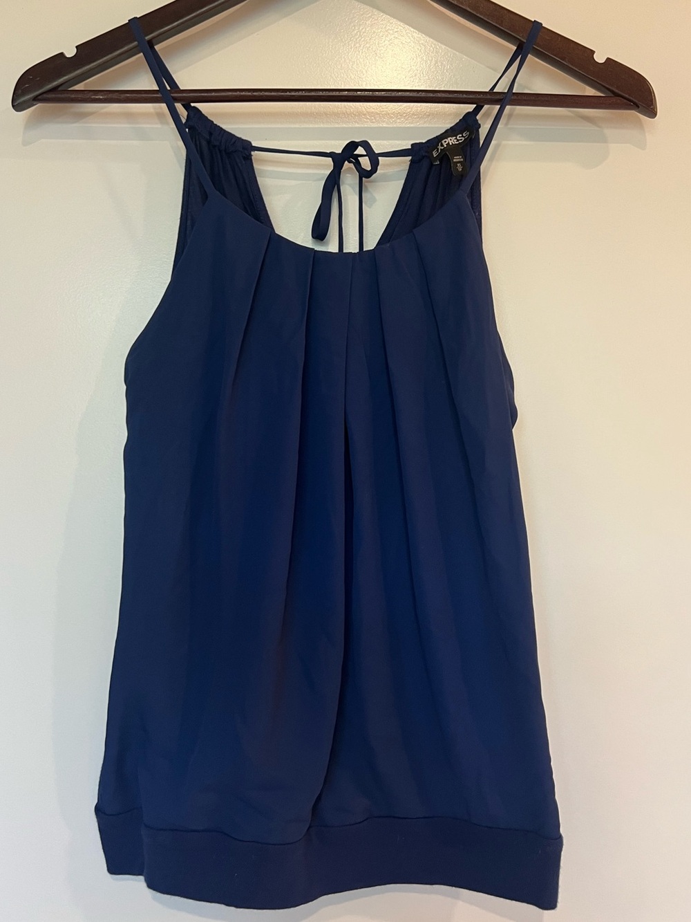 Express Navy Blue Dressy Flowy Tank Top Pleated Chiffon Camisole Blouse XS